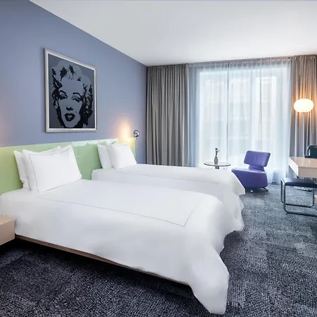 Park Plaza Hotell 4*
