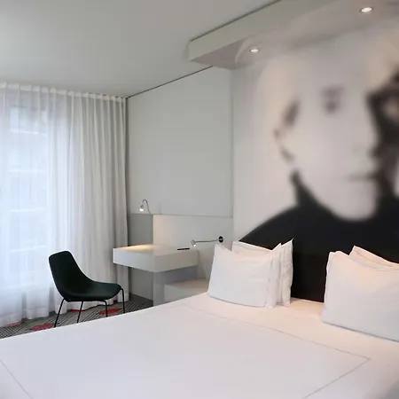 Park Plaza Hotell