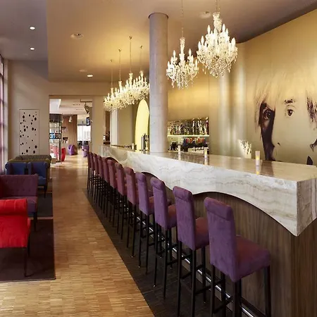Park Plaza