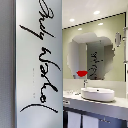 Hotel Park Plaza 4*